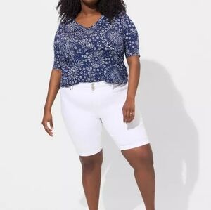 Torrid Favorite Tunic Super Soft V-Neck Tee Size 5